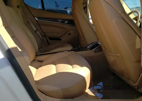 2012 Porsche Panamera 4 z USA, uszkodzony, nr VIN WP0AA2A70CL013973